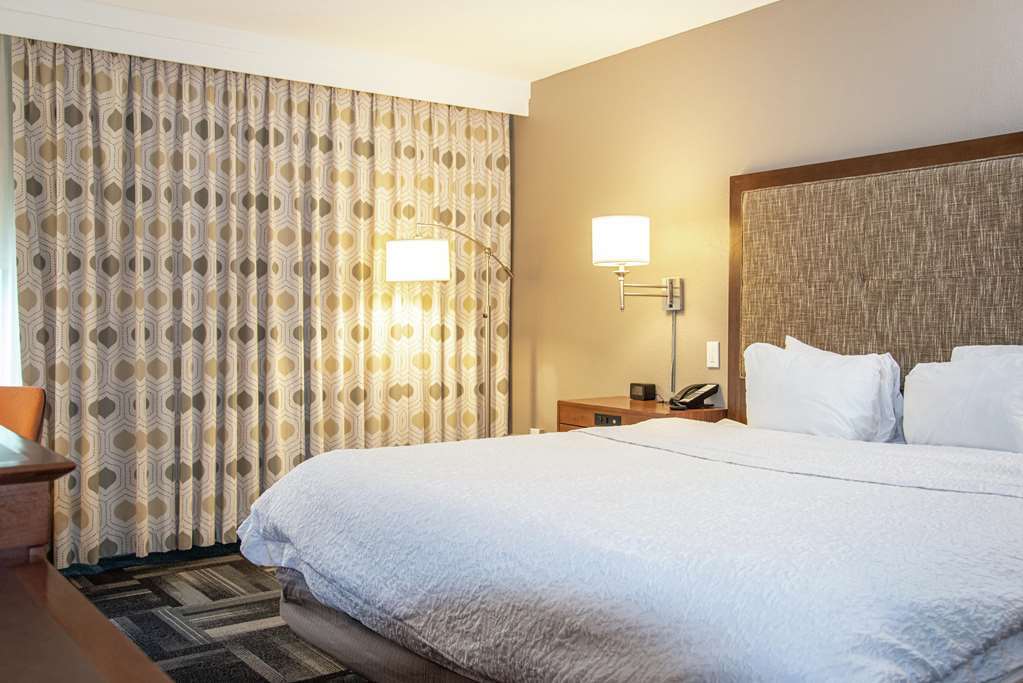 Hampton Inn Philadelphia/King Of Prussia - Valley Forge Phòng bức ảnh